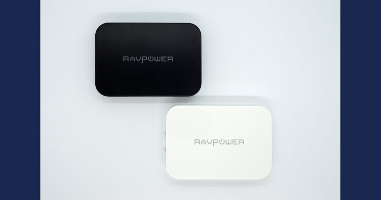 RAVPowerの業界最速最薄コンパクトボディのUSB充電器RP-PC104