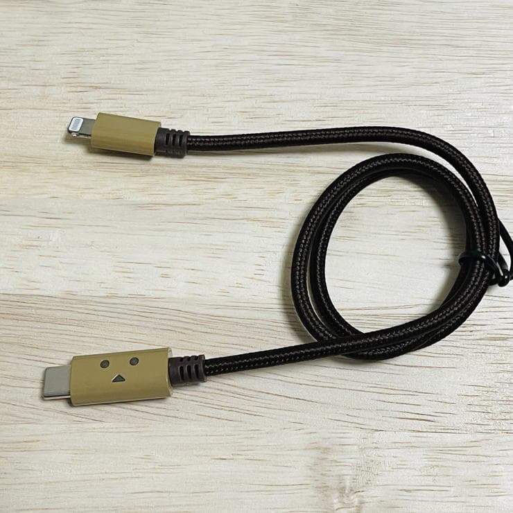 cheero DANBOARD USBtypeC Cable with Lightningのパッケージ開封