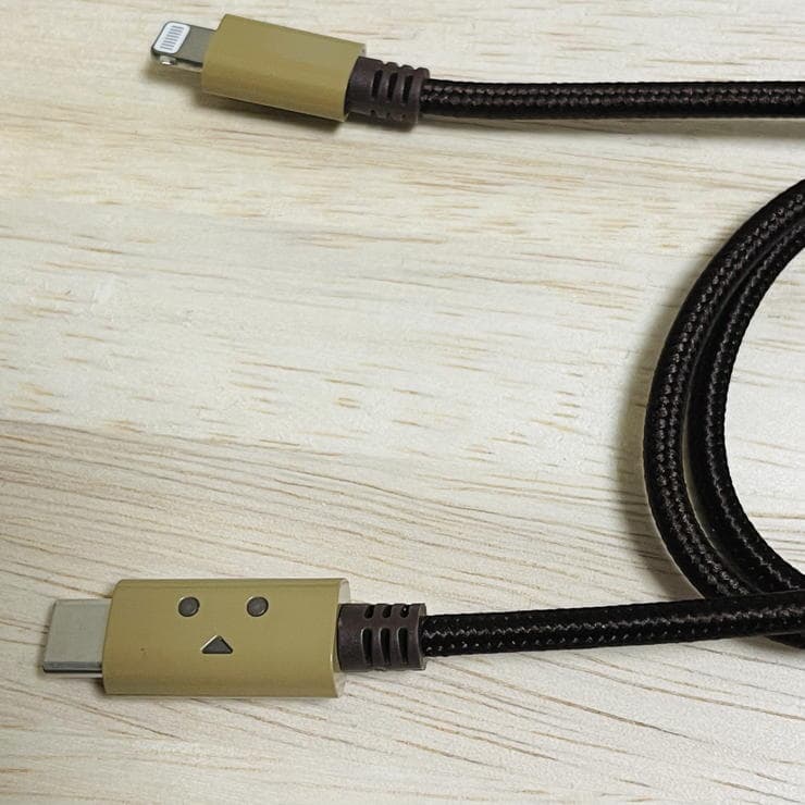 cheero DANBOARD USBtypeC Cable with Lightningのケーブル